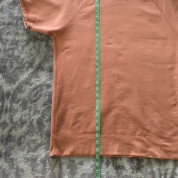 W—Co. Short-Sleeve Sweatshirt - Picture 9 of 9